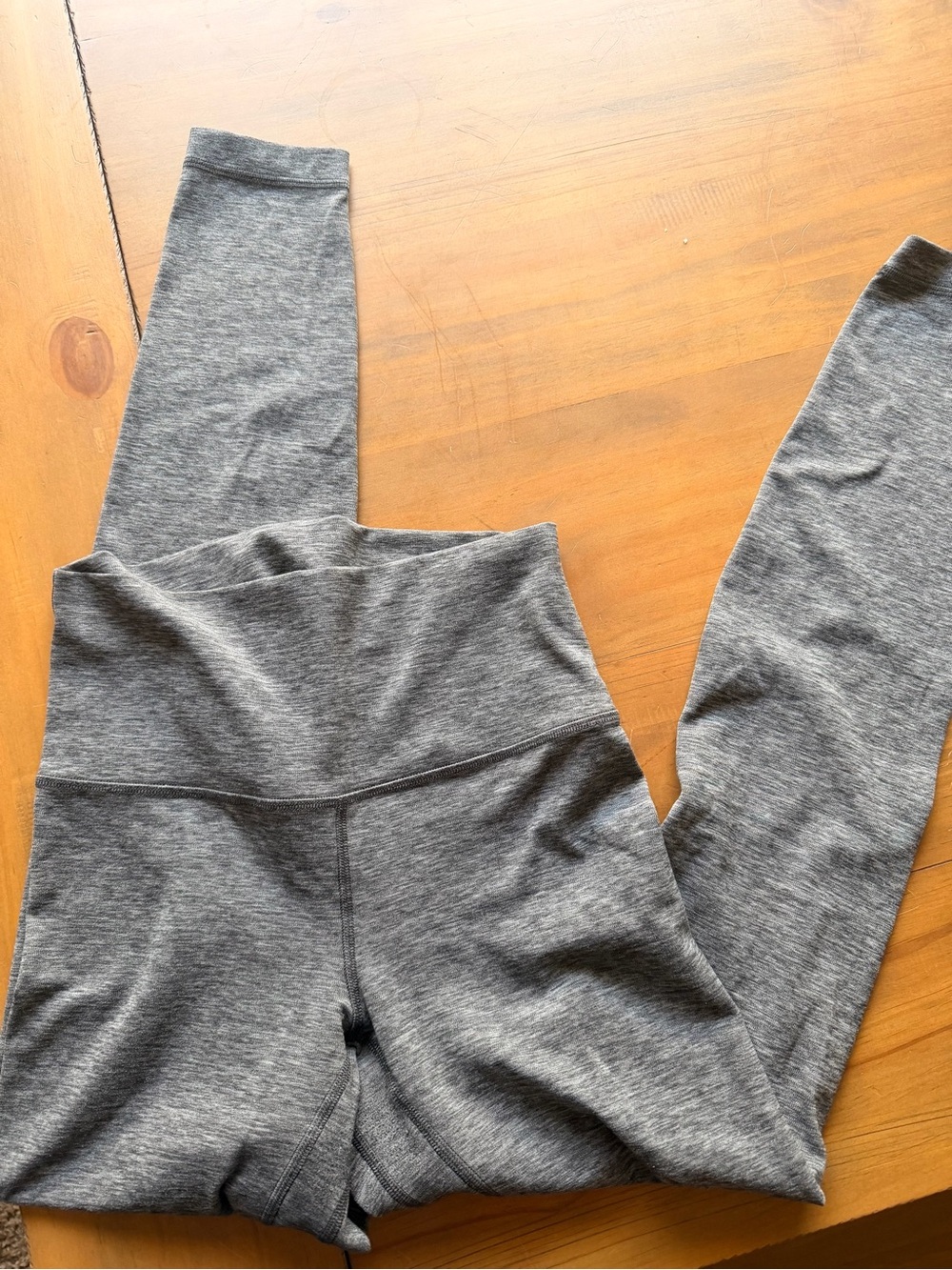 Lululemon heathered grey align leggings